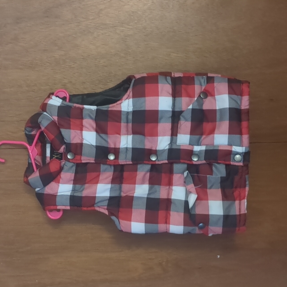 Plaid puffer vest